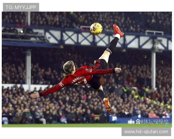 从青训到一线队:曼联小将梅努的崛起之路 从青训到一线队:曼联小将梅努的崛起之路