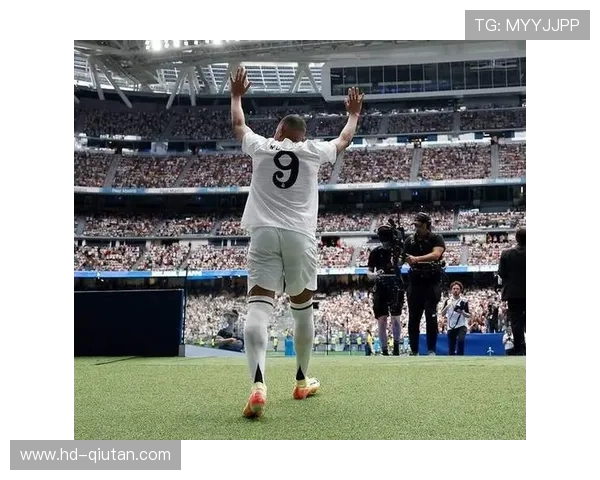 克里希出任法丙卡昂主帅，澄清任命与俱乐部大股东姆巴佩无关。